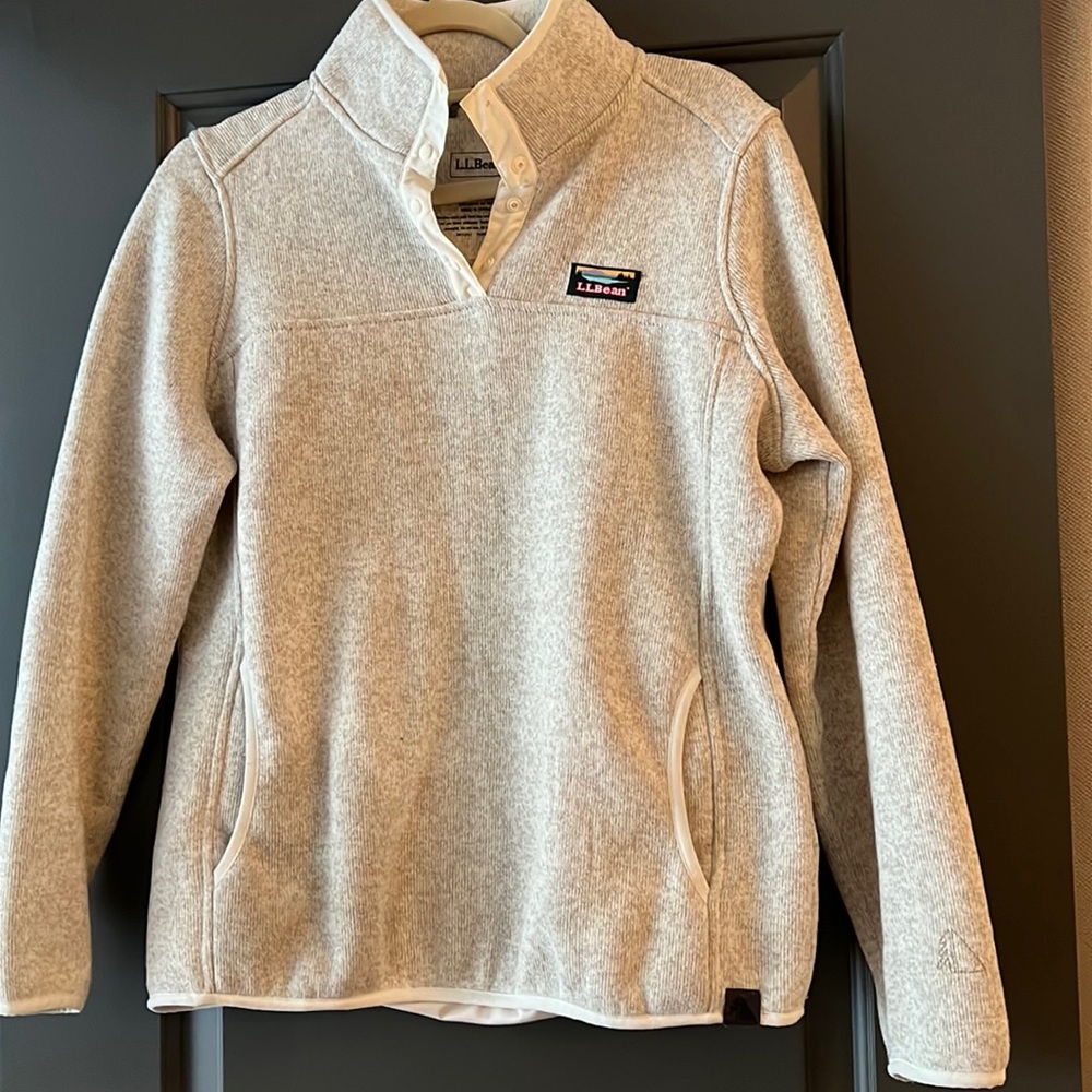 LL Bean pullover